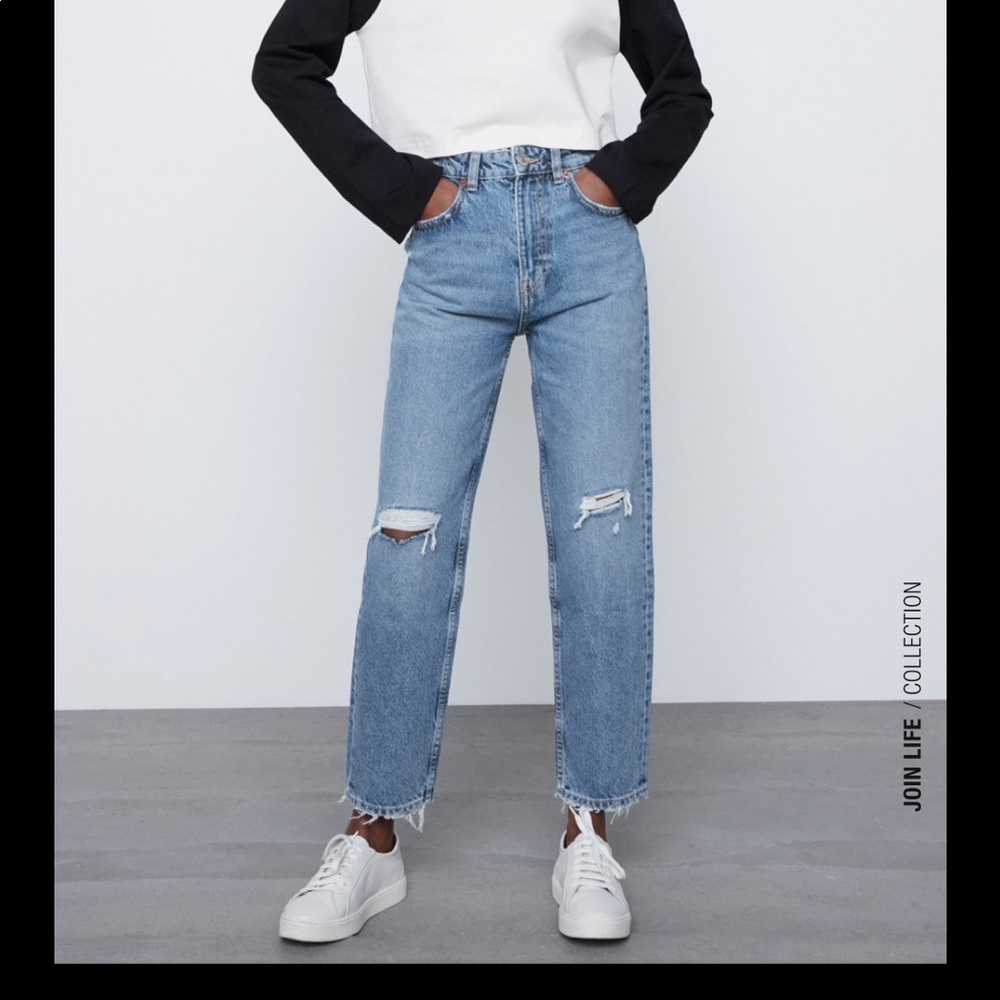 ZARA Ripped Mom Fit Jeans size 6